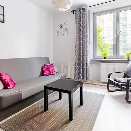 Flat At Poznanska Str Great Location Centre Apartment *